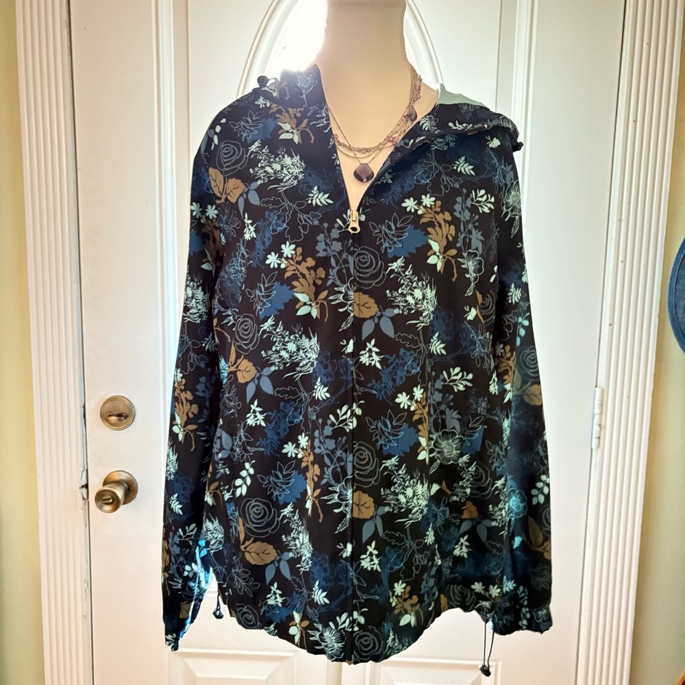 Vintage Fu-Da Floral Hooded windbreaker for Women
